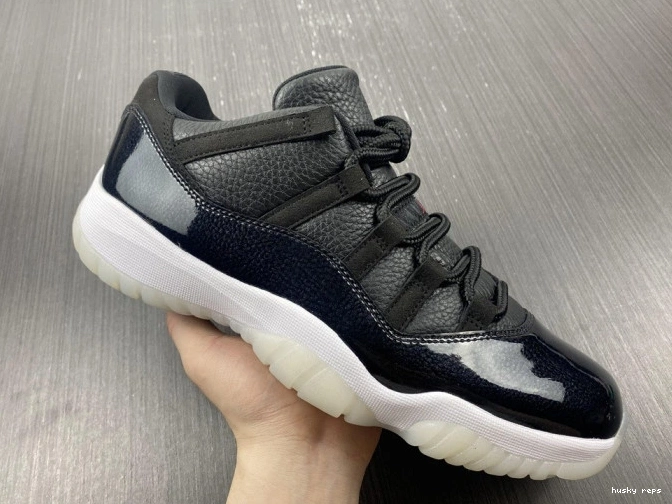 Rep Husky 11 Air Low Jordan Retro 72-10 AV2187-001 0725
